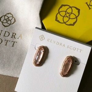 | Illusion of Peach |